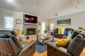 Memphis Vacation Rental Getaway with Large Deck